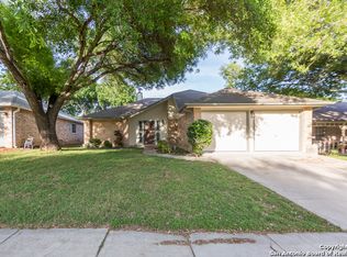 10912 Forest Smt, Live Oak, TX 78233