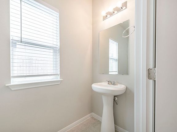 5th image of 9705 Morning Iris Dr