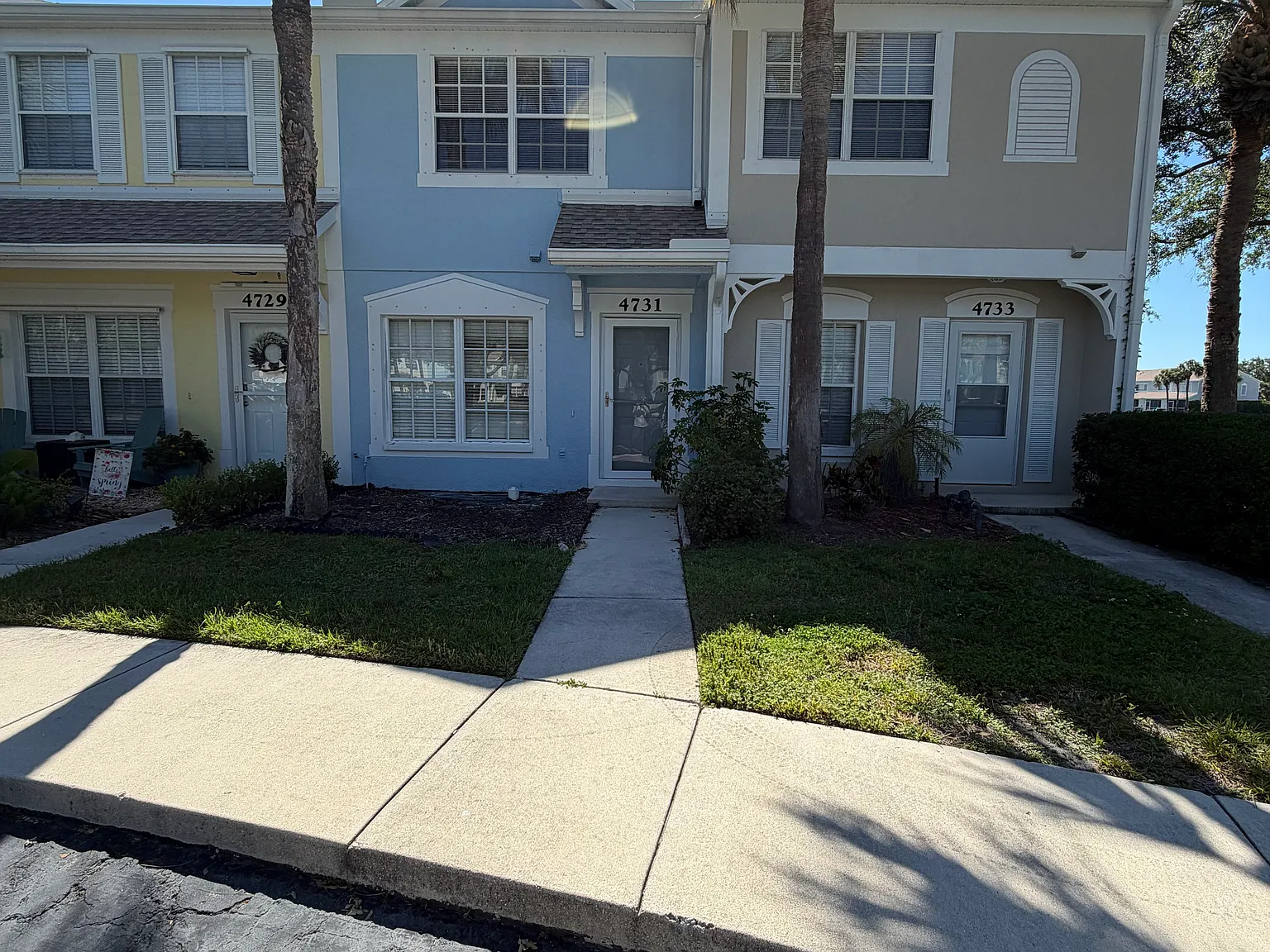 2 bed, 2.5 bath, 1080 sqft, $2,200 — Photo 2