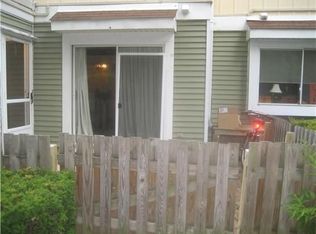 52 Deerberry Ln, Monmouth Junction, NJ 08852