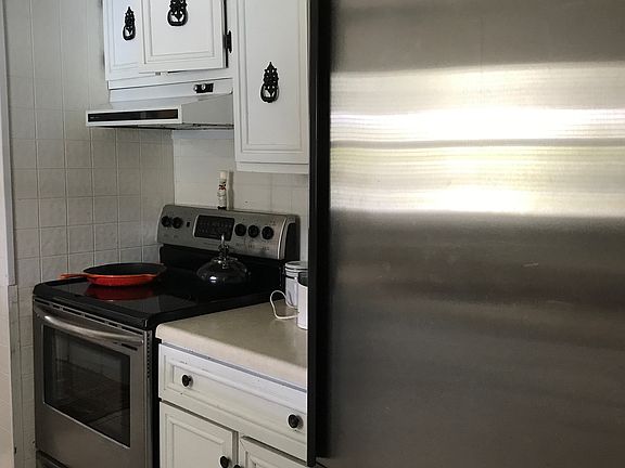 new stainless appliances 