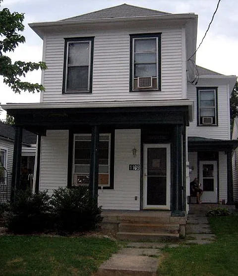 1109 Mulberry St #2