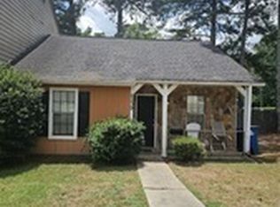 8239 Canyon Forge Dr, Riverdale, GA 30274