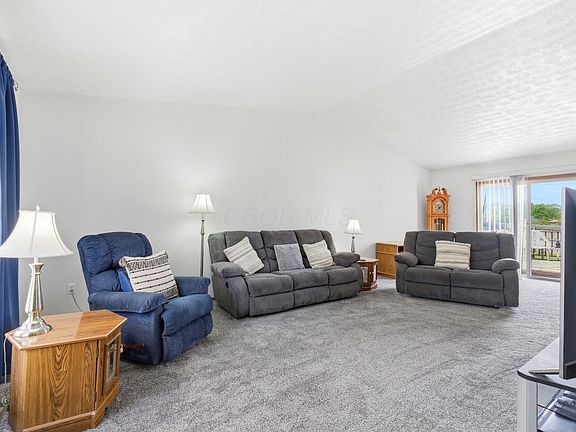 5th image of 2742 Woodcroft Rd