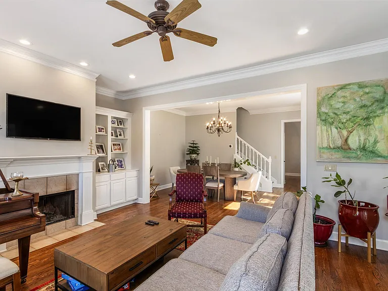 948 River Breeze Dr — Photo 7
