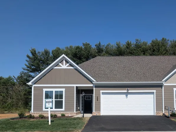 8724 Hope Farm Ln, Mechanicsville, VA 23111