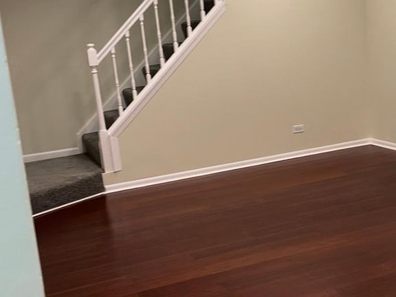 3rd image of 343 Ashwood Ct