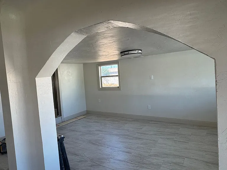 2607 Davis St — Photo 11