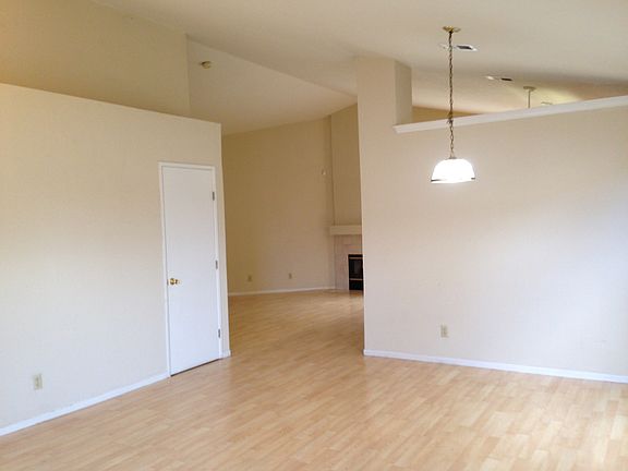 3rd image of 5257 Barbados Cir