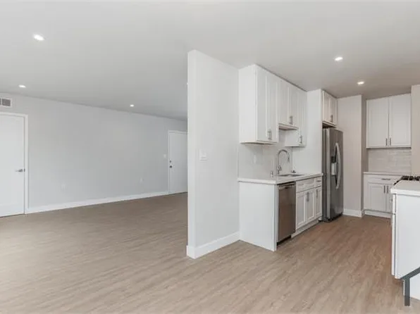 5036 Coliseum St #5, Los Angeles, CA 90016