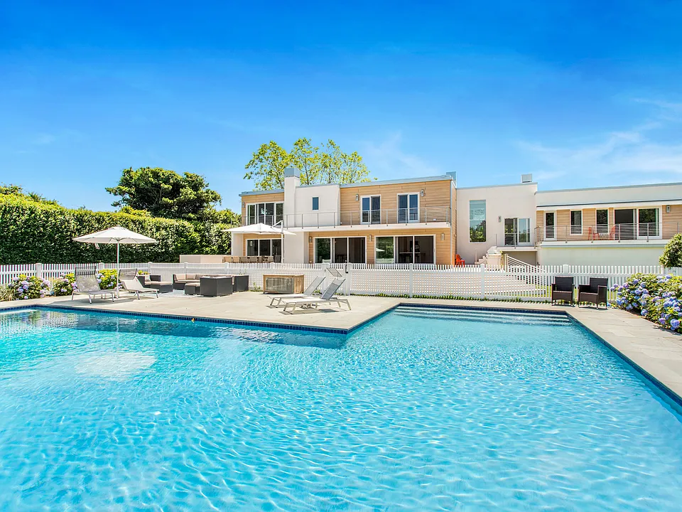 117 Ericas Ln