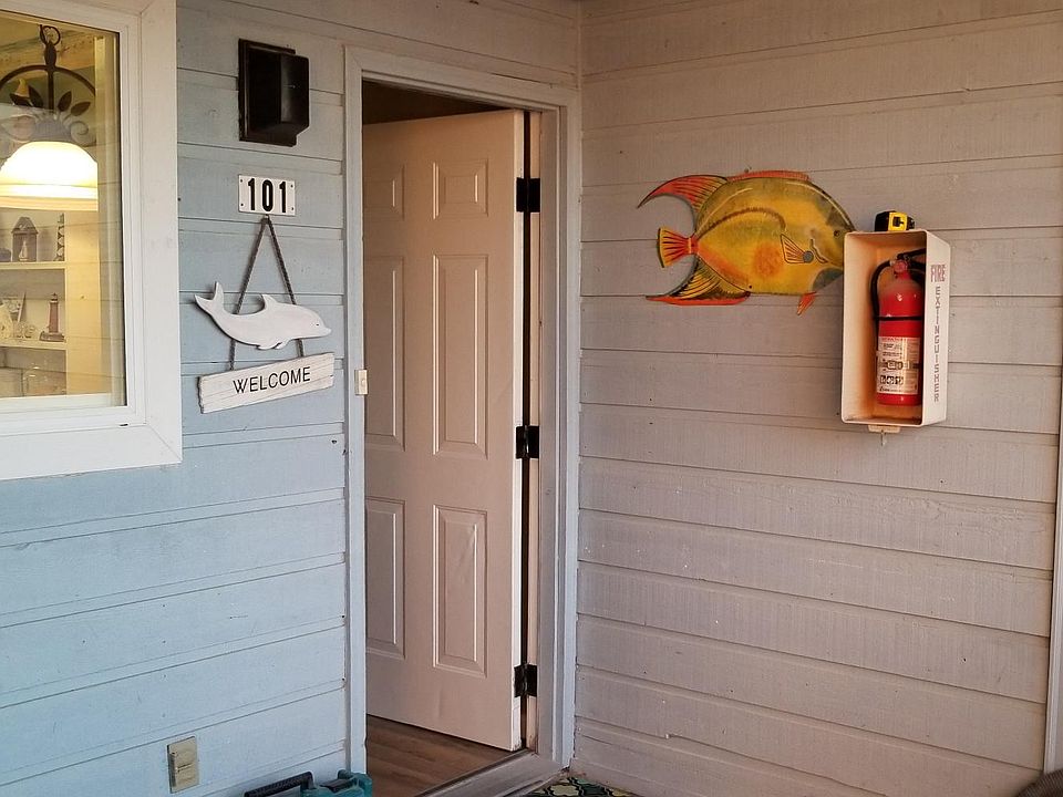 1st image of 2714 W Beach Dr #101
