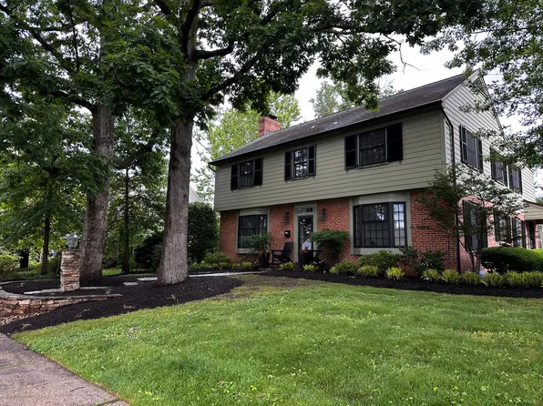 219 Oak Forest Ave, Catonsville, MD 21228