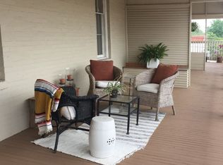 100 E 1st St #101, Elgin, TX 78621