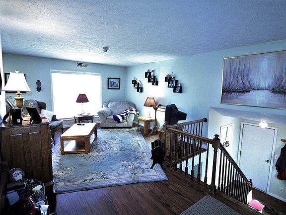 4th image of 2304 Gregory Ave