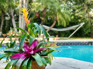 7301 SW 62nd St, Miami, FL 33143