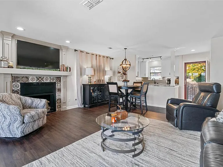 1319 Airport Rd #3B — Photo 13