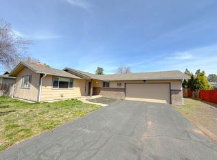 4781 Glenwood Dr, Klamath Falls, OR 97603