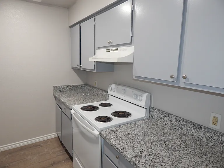 2 bed townhome