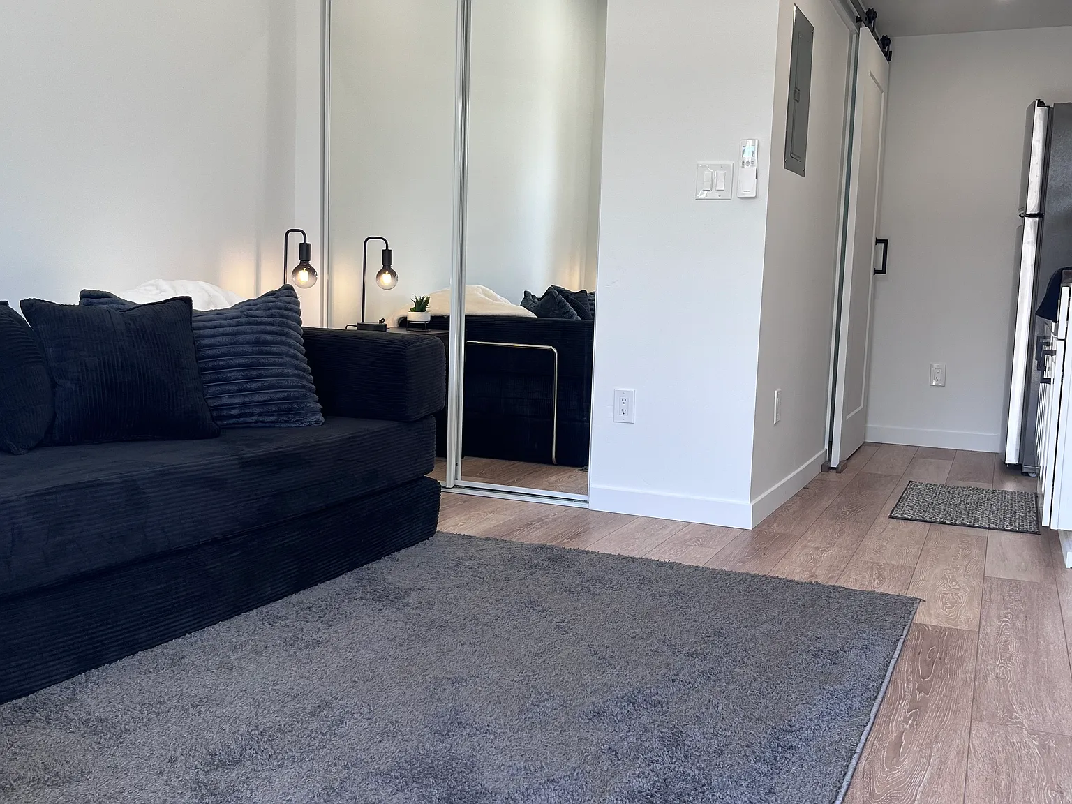 Studio, 288 sqft, $1,000 — Photo 4