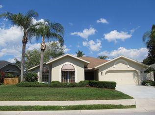 4736 Meadowview Cir, Sarasota, FL 34233