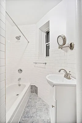 Rented by Compass | media 14