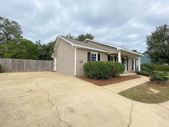3rd image of 708 Lee Road 230