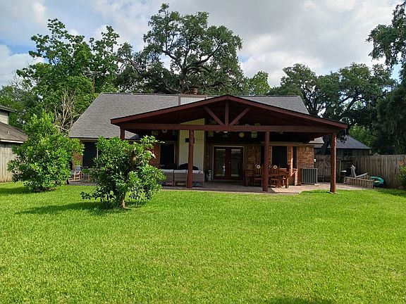 4th image of 60 Thistle Ct