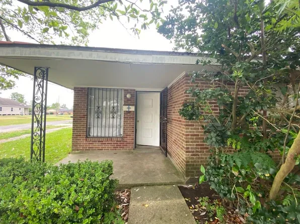 1700 Pace Blvd, New Orleans, LA 70114