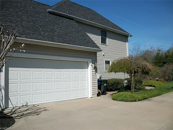 5th image of 1105 Arrowhead Dr