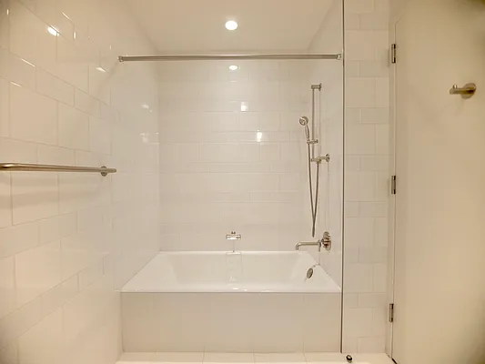 Rented by Extell Marketing Group LLC | media 49