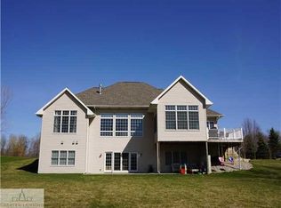 456 Raindrop Ct, Mason, MI 48854