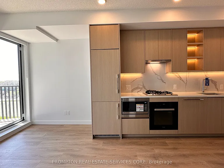 75 Billes Hts #1012 — Photo 9