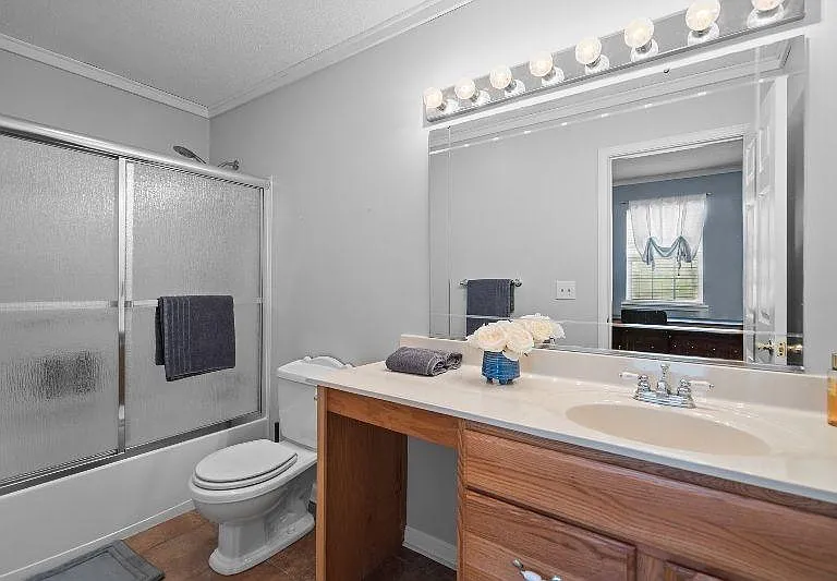 4401 Southfield Ct — Photo 11