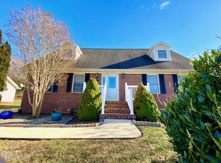 178 Cottonwood Meadow Rd, Powell, TN 37849