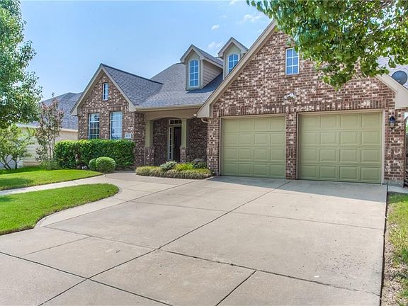 2nd image of 6725 Windwood Trl