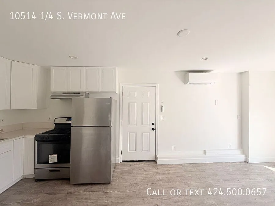 10514 1/4 S Vermont Ave