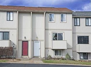 140 Bellwood Ct, Cranberry Township, PA 16066