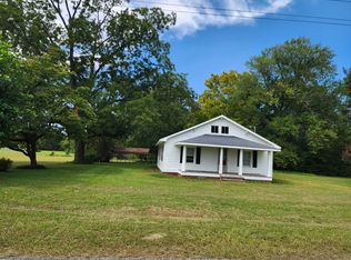 3425 S River School Rd, Wade, NC 28395