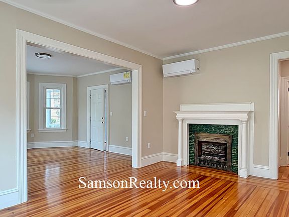 3rd image of 455 Morris Ave #1