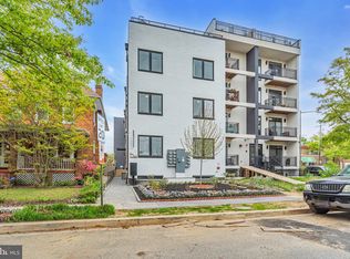 1103 Fern St NW #302, Washington, DC 20012