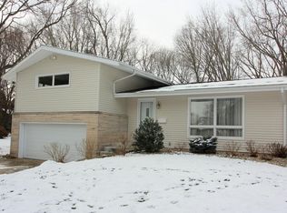 183 Lincoln Hill Dr, Battle Creek, MI 49015