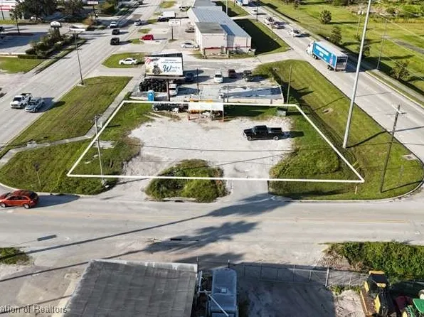 702 N 6th Ave, Wauchula, FL 33873