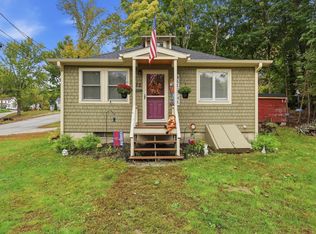 22 Gray Avenue, Farmington, NH 03835