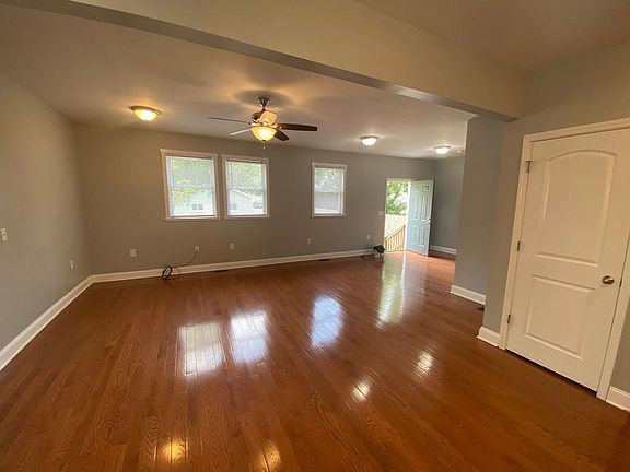 5th image of 2640 Findley Ave #2640