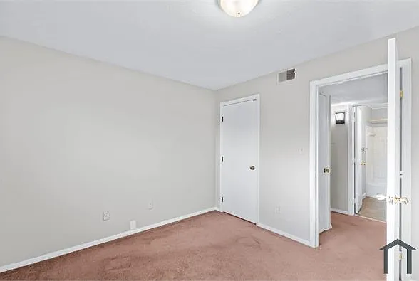 5800 Santa Fe Trl — Photo 6