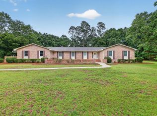 291 Clemson St, Williston, SC 29853