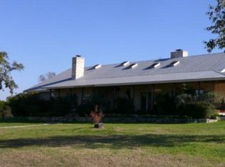 615 Wilson Creek Rd N, Comfort, TX 78013