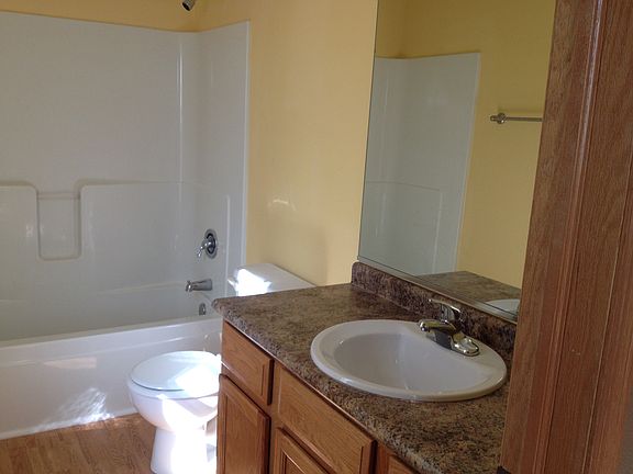 5th image of 15244 Alpine Dr