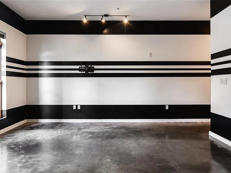 333 Nelson St SW #201 — Photo 5